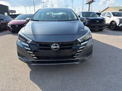 Used 2025 Nissan Versa SV w/ Trunk Package FWD image 2