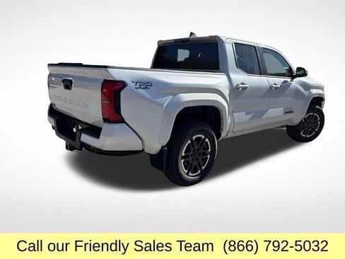 New 2025 Toyota Tacoma TRD Sport image 5