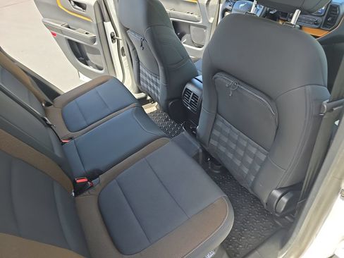 Used 2023 Ford Bronco Sport Badlands AWD/4WD image 13