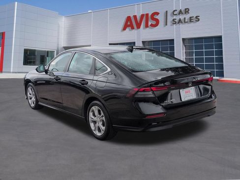 Used 2025 Honda Accord LX image 9