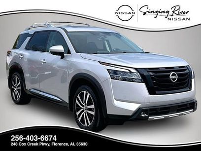 Certified 2023 Nissan Pathfinder Platinum w/ Black Appearance Package