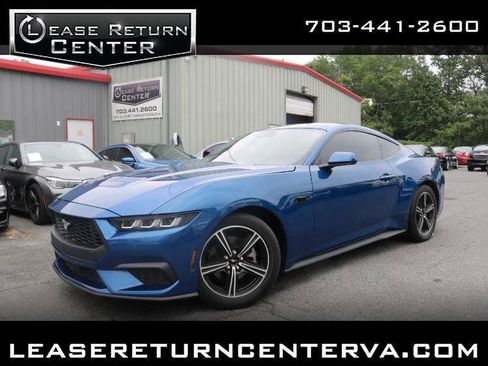 Used 2024 Ford Mustang Coupe RWD image 1