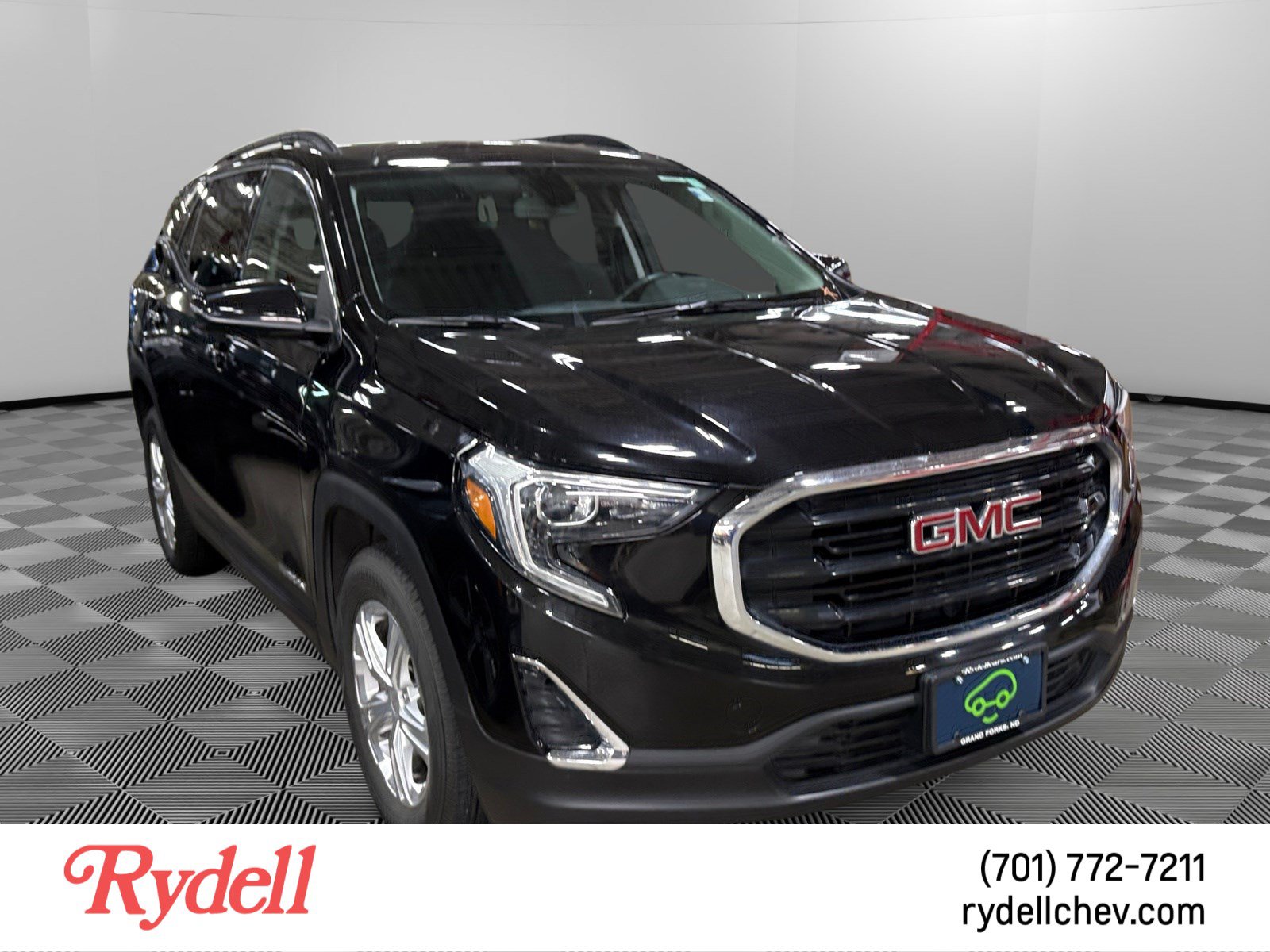 Used 2019 GMC Terrain SLE w/ Driver Convenience Package AWD/4WD image 4