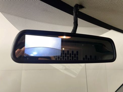 New 2025 Chevrolet Express 2500 w/ Driver Convenience Package image 10