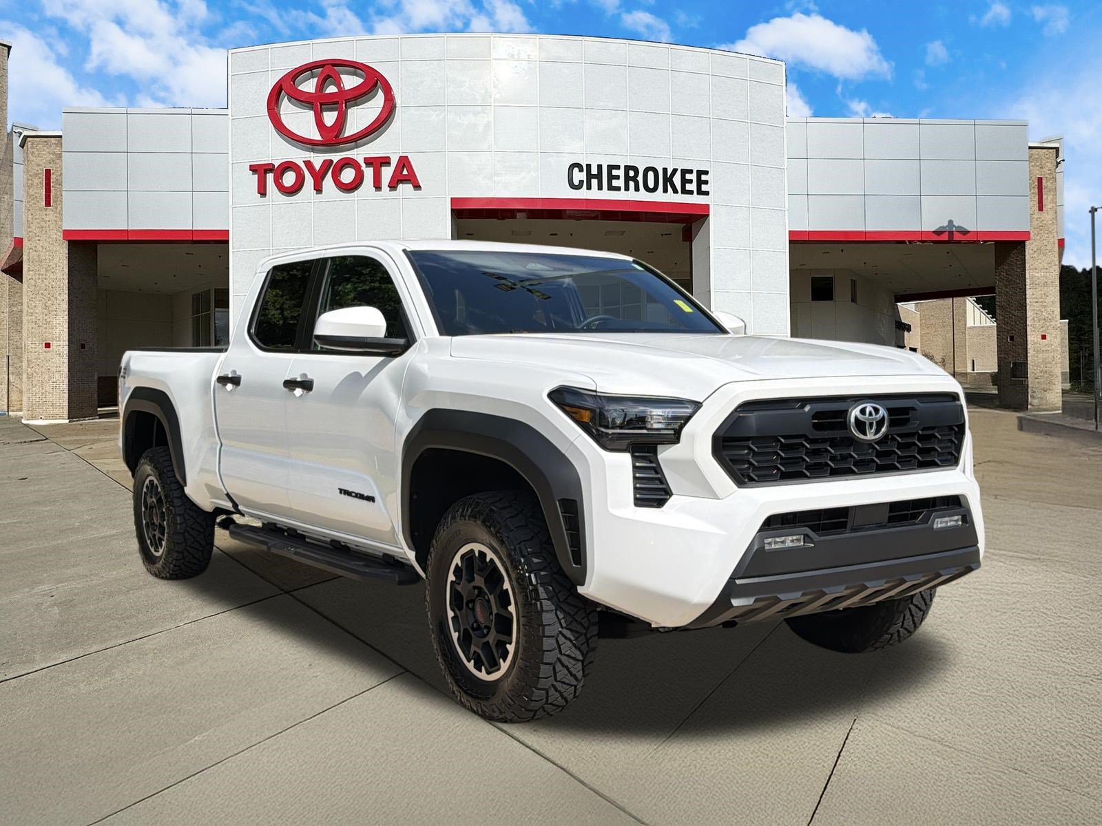 Used 2025 Toyota Tacoma TRD Off-Road AWD/4WD image 3