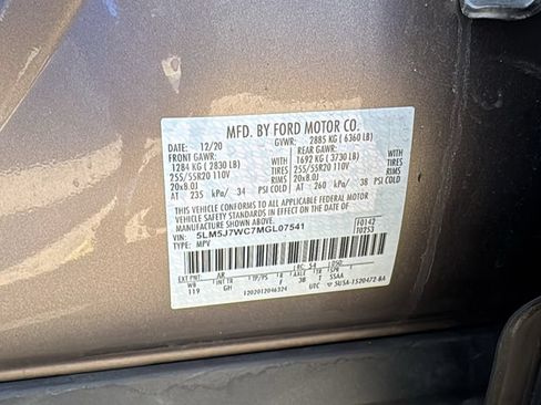 Used 2021 Lincoln Aviator Reserve w/ Equipment Group 201A RWD image 19