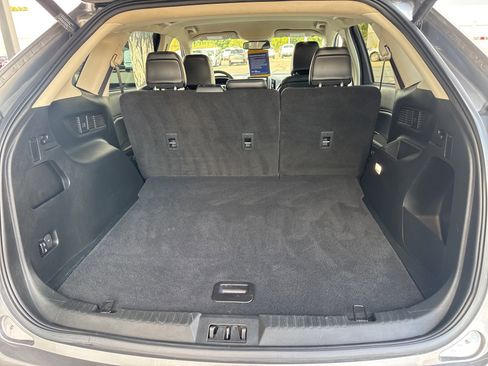 Certified 2021 Ford Edge SEL w/ Convenience Package image 37