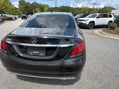 Used 2019 Mercedes-Benz C 300 Sedan image 9