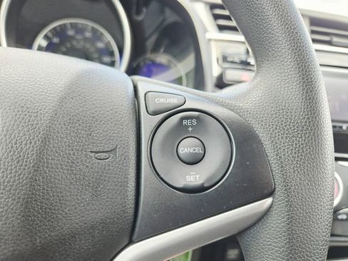 Used 2020 Honda Fit LX image 21