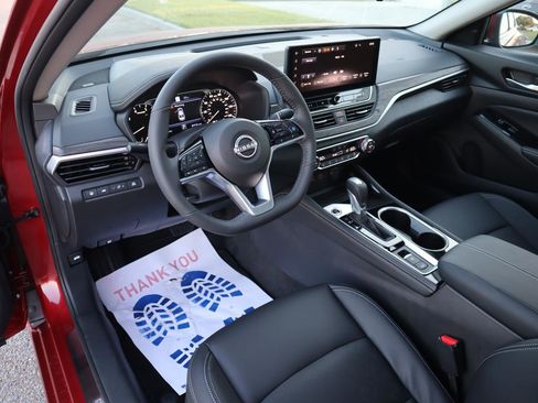 Used 2025 Nissan Altima 2.5 SL image 20