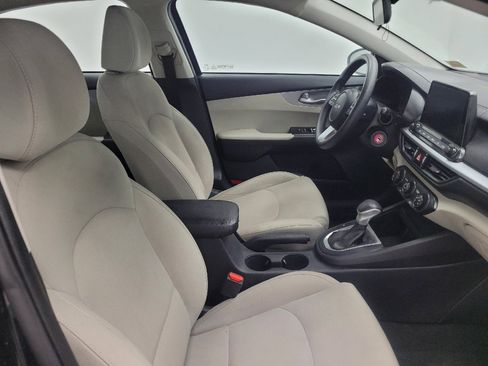 Used 2023 Kia Forte LXS FWD image 21