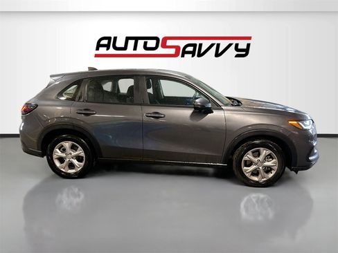 Used 2024 Honda HR-V LX image 8