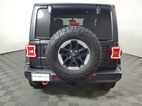 Used 2022 Jeep Wrangler Rubicon w/ LED Lighting Group AWD/4WD image 5