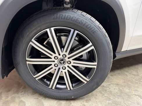 New 2026 Mercedes-Benz GLE 450e 4MATIC image 28