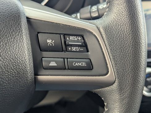 Used 2016 Subaru Forester 2.5i Touring w/ Eyesight & Navigation System image 25