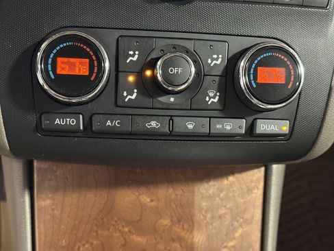 Used 2009 Nissan Altima 2.5 S w/ Premium Pkg image 25