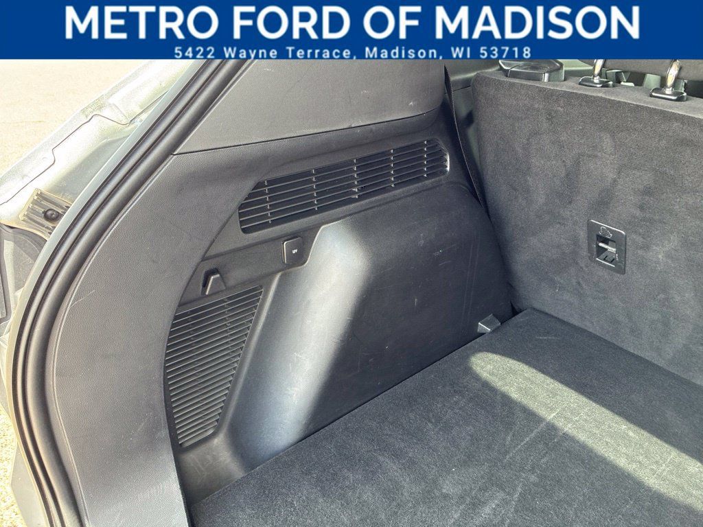 Used 2024 Ford Escape Active AWD/4WD image 37