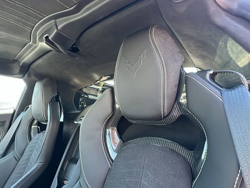 New 2025 Chevrolet Corvette Stingray Premium Cpe w/ Z51 Performance Package image 11