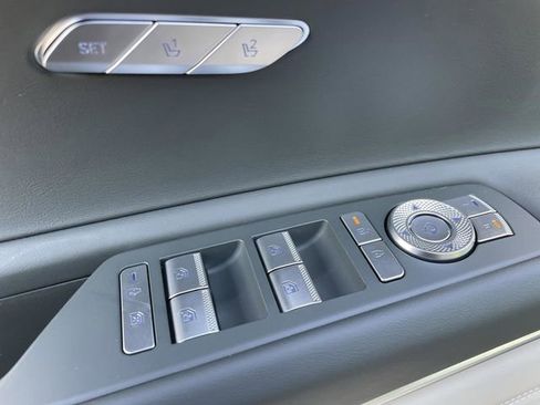 New 2026 Genesis GV80 2.5T image 23