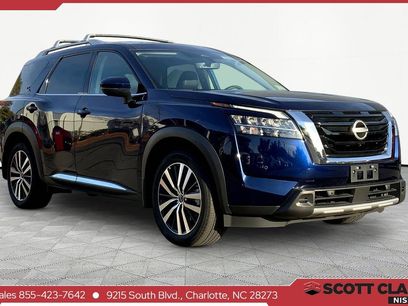 Used 2024 Nissan Pathfinder Platinum