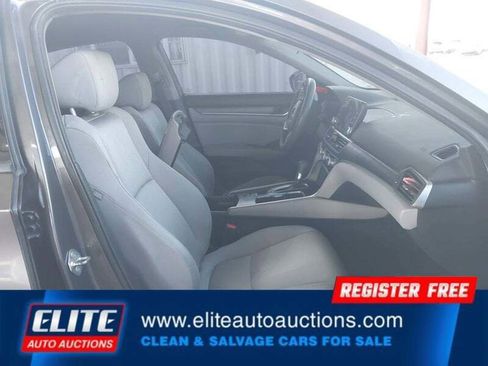 Used 2018 Honda Accord LX image 9