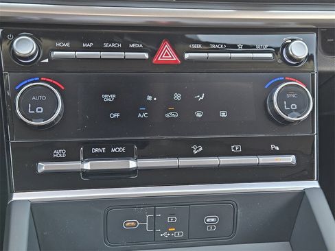 New 2026 Hyundai Santa Fe SE image 19