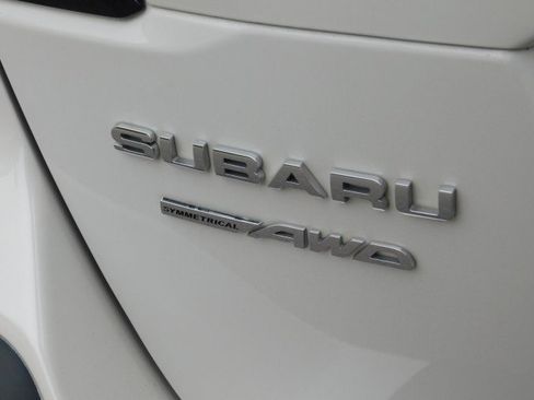 Certified 2023 Subaru Outback Limited image 5