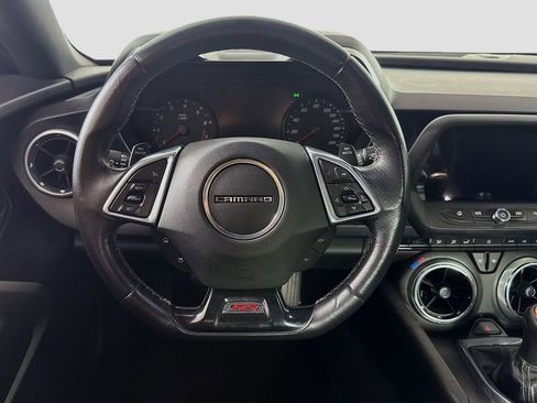 Used 2016 Chevrolet Camaro SS RWD image 13