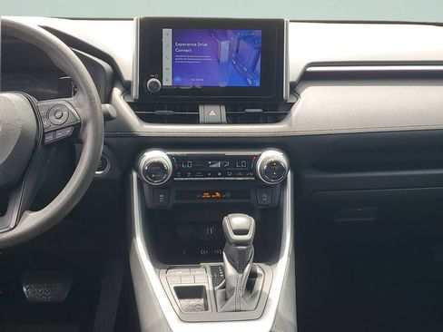 Used 2023 Toyota RAV4 XLE w/ Convenience Package FWD image 15