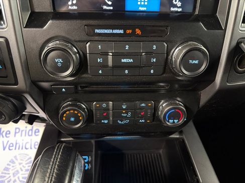 Used 2017 Ford F150 XLT w/ Equipment Group 302A Luxury AWD/4WD image 14