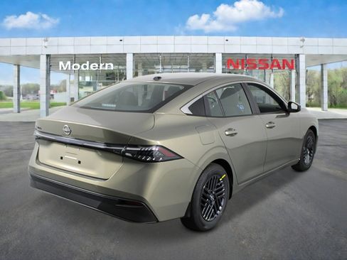 New 2026 Nissan Sentra SV w/ Floor Mat Package image 5