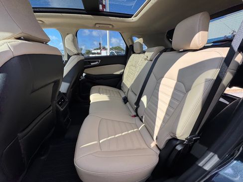 Used 2024 Ford Edge SEL w/ Convenience Package AWD/4WD image 21