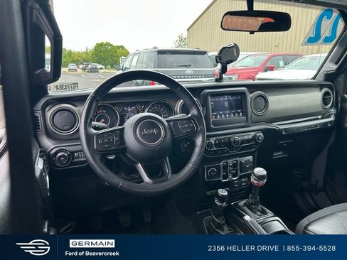 Used 2022 Jeep Wrangler Unlimited Sport AWD/4WD image 12