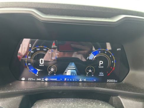 Used 2024 Chevrolet Colorado Trail Boss image 20