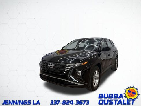 Used 2024 Hyundai Tucson SE image 1