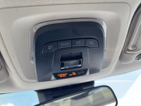 Used 2024 Toyota Corolla LE FWD image 31
