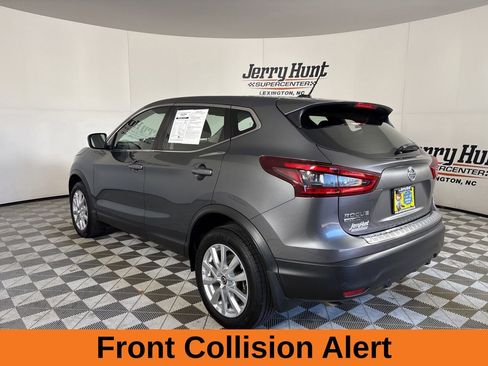 Used 2021 Nissan Rogue Sport S image 8