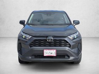 Used 2025 Toyota RAV4 LE FWD video 2
