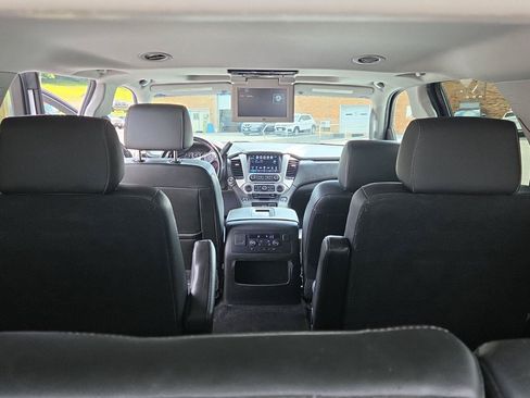 Used 2018 GMC Yukon SLT w/ Open Road Package AWD/4WD image 17