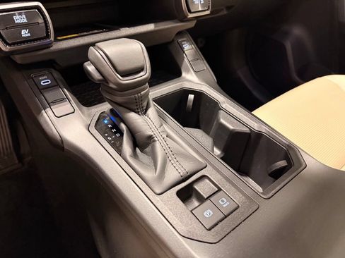 Used 2026 Toyota RAV4 XLE Premium FWD image 27