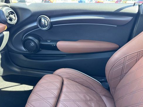 Certified 2023 MINI Cooper S image 18