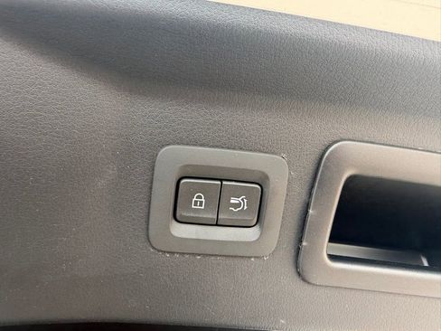 Used 2024 MAZDA CX-90 3.3 Turbo w/ Preferred Plus image 21