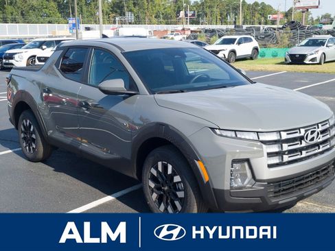 New 2026 Hyundai Santa Cruz SE image 3