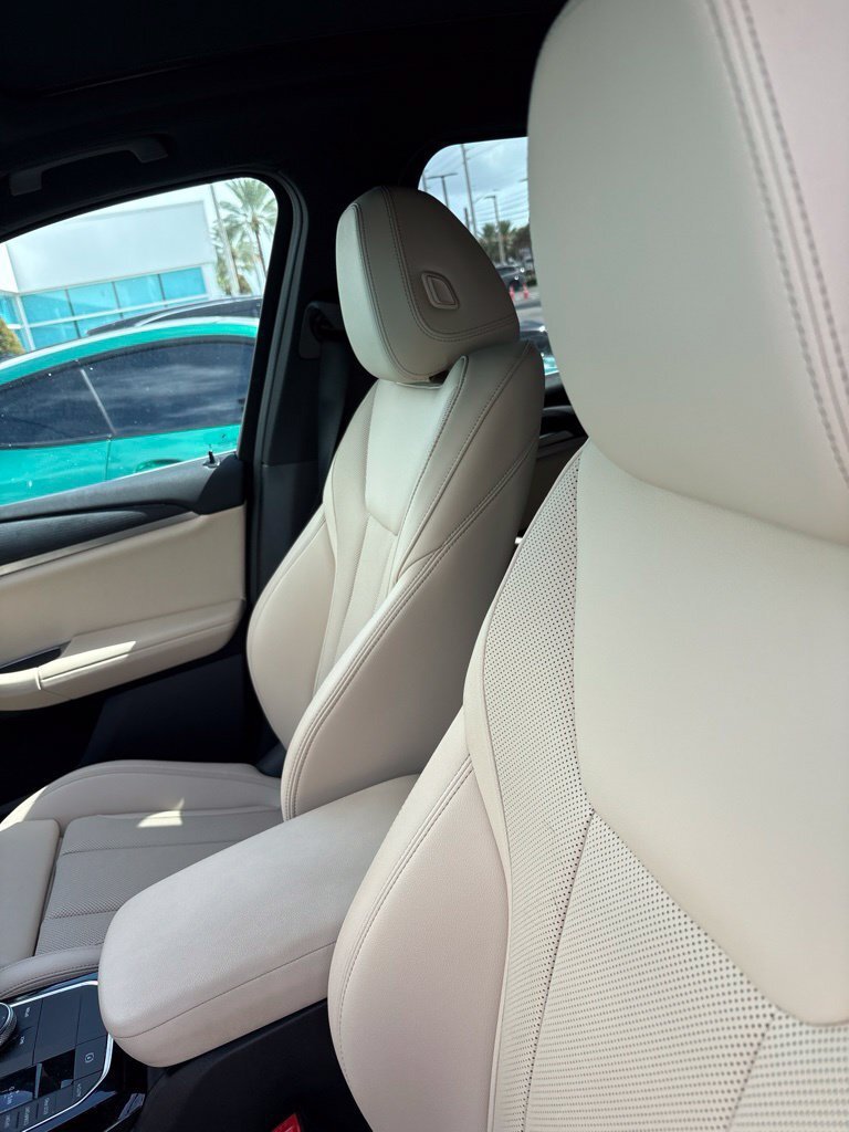 Certified 2024 BMW X3 sDrive30i w/ Convenience Package RWD image 5