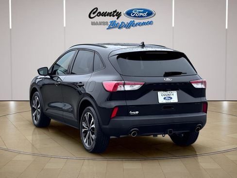 Used 2022 Ford Escape SEL w/ SEL Stealth AWD Package image 24