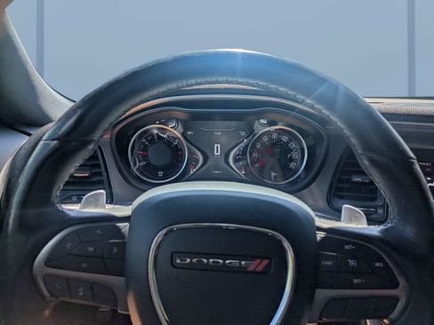 Used 2019 Dodge Challenger R/T w/ Driver Convenience Group RWD image 28
