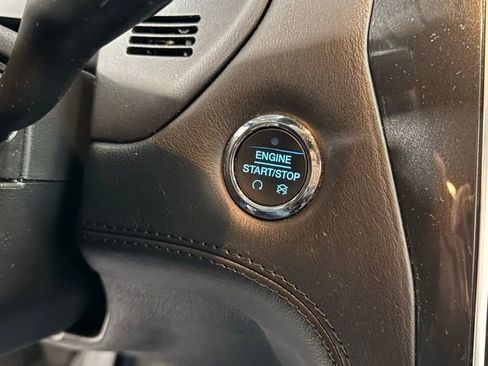 Certified 2017 Ford Explorer Platinum image 17