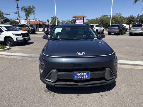 Used 2025 Hyundai Kona SEL FWD image 8