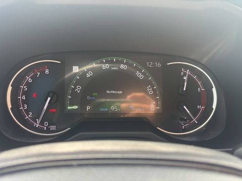 Used 2024 Toyota RAV4 LE FWD image 20