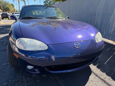 Used 2003 MAZDA MX-5 Miata LS image 13